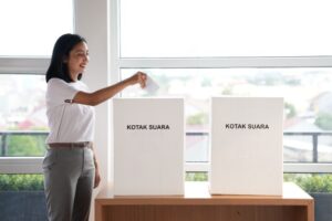 kotak suara pemilihan osis