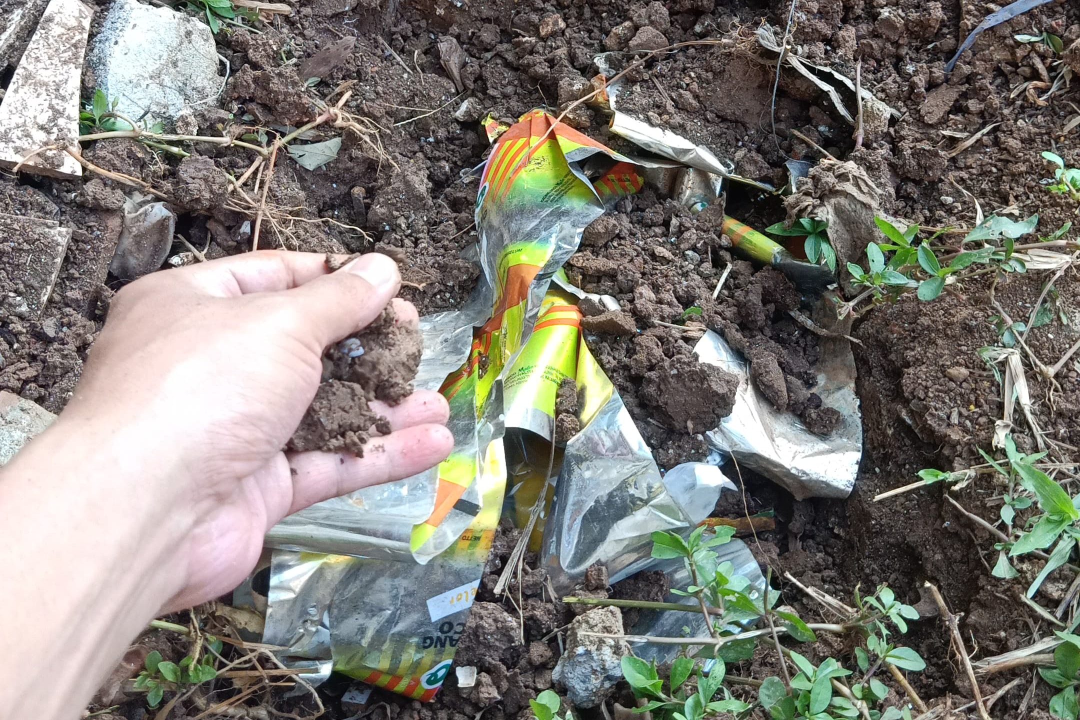 sampah anorganik