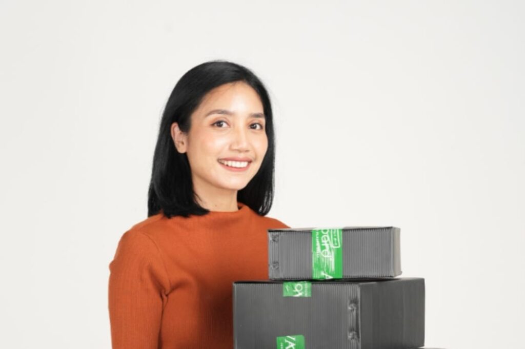 cara membungkus paket