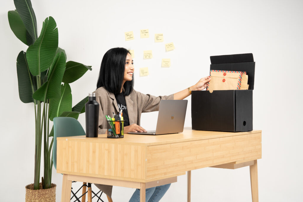 box pindah kantor