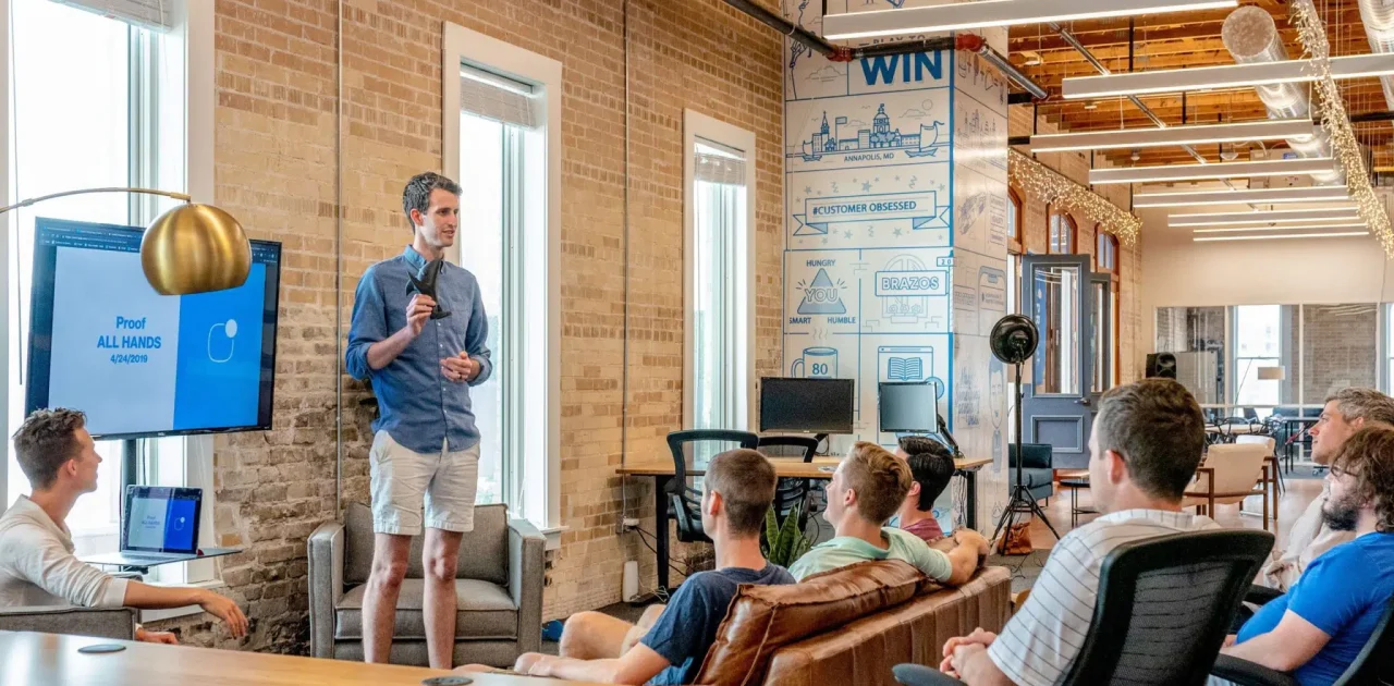 austin-distel-rxpThOwuVgE-unsplash-1-scaled