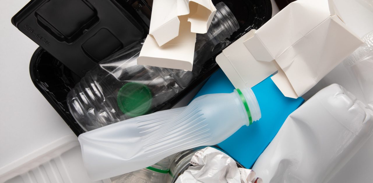 sampah yang sulit terurai